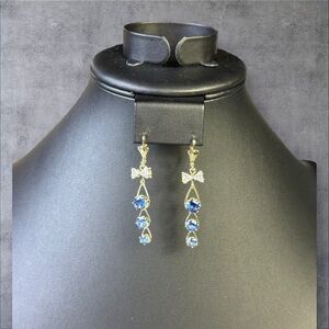 189. Blue Rhinestone Bow Dangle Earrings‎ Lever-back